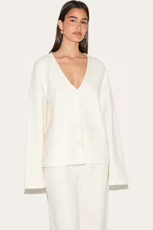 PRETTYLITTLETHING Cream Heavy Brushed Rib V Neck Button Up Cardigan