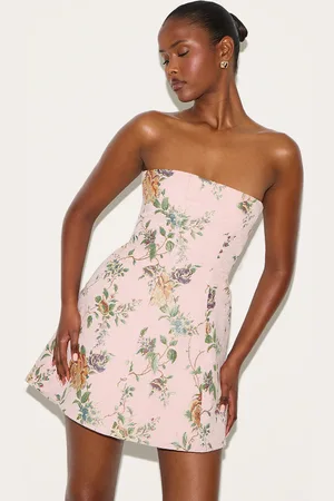 PRETTYLITTLETHING Floral Bandeau A Line Shift Dress