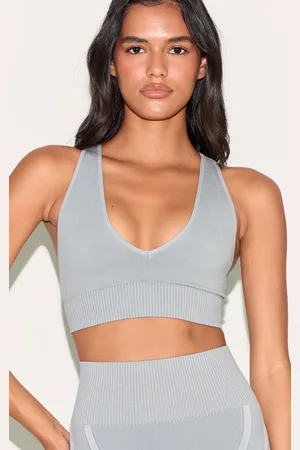 PRETTYLITTLETHING Ribbed Seamless Sports Bra