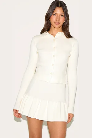 PRETTYLITTLETHING Cream Knitted Pleated Skirt