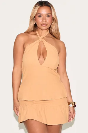PRETTYLITTLETHING Shape Peach Linen Look Halterneck Top