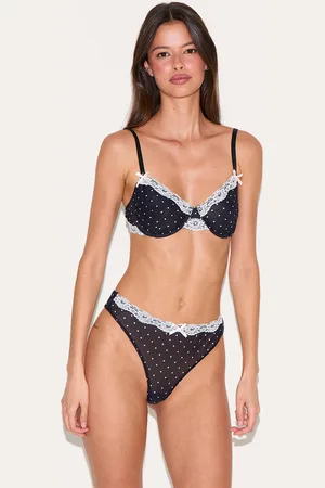 PRETTYLITTLETHING Polka Dot Lace Trim Underwired Lingerie Set