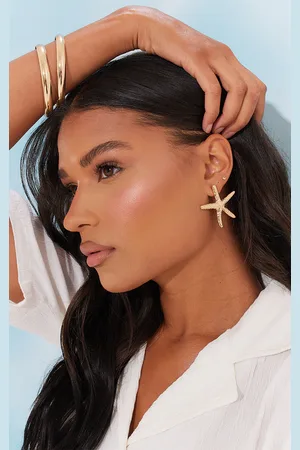 PRETTYLITTLETHING Gold Oversized Starfish Statement Earrings