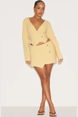 PRETTYLITTLETHING Shape Linen Look Asymmetrial Hammered Button Skort