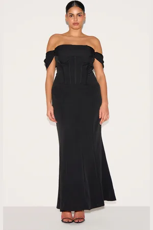 PRETTYLITTLETHING Plus Corset Detail Bardot Dress