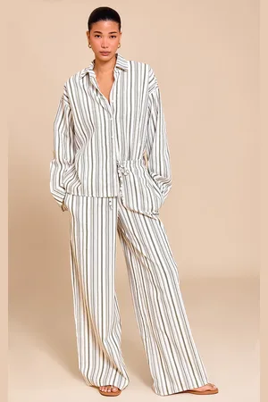 PRETTYLITTLETHING Khaki Striped Mid Rise Wide Leg Trousers