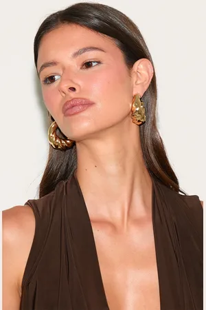 PRETTYLITTLETHING Gold Twist Detail Hoop Earrings