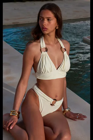 PRETTYLITTLETHING Cream O Ring Detail Ruched Triangle Bikini Top