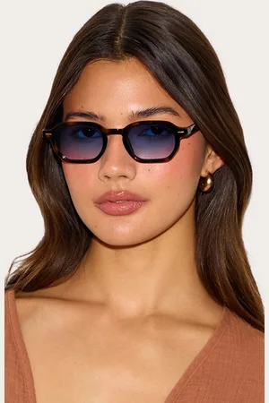 PRETTYLITTLETHING Honey Tort Blue Lense Square Sunglasses