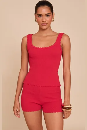 PRETTYLITTLETHING Knitted Scallop Edge High Waisted Shorts