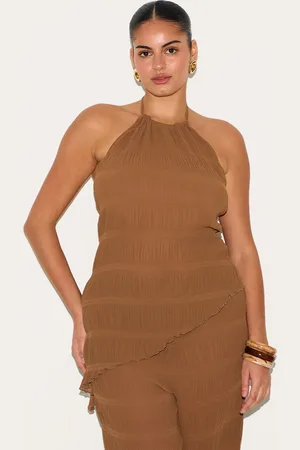 PRETTYLITTLETHING Plus Textured Woven Backless Sheer Asymmetric Long Top