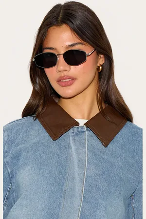 PRETTYLITTLETHING Silver Silver Slim Black Round Sunglasses