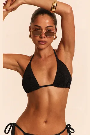 PRETTYLITTLETHING Crinkle Triangle Bikini Top