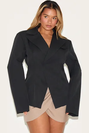 PRETTYLITTLETHING Shape Tailored Asymmetrical Cross Over Adjustable Waist Blazer