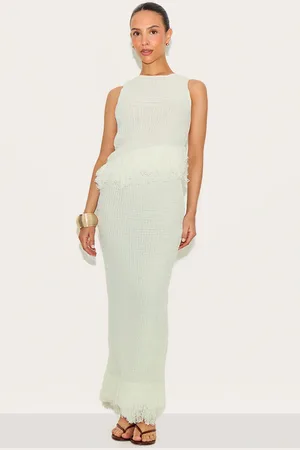 PRETTYLITTLETHING Petite Cream Fringe Edge Knit Maxi Skirt