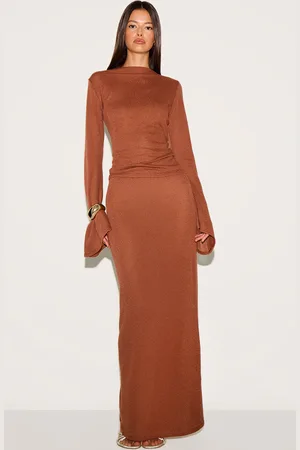 PRETTYLITTLETHING Chestnut Textured Maxi Skirt