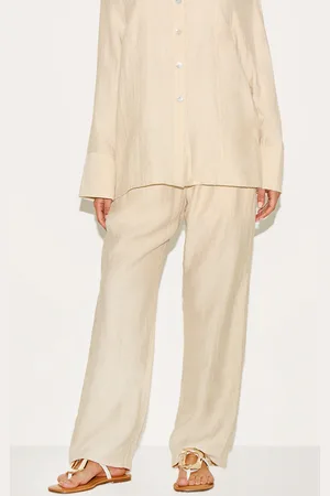 PRETTYLITTLETHING Petite Stone Woven Wide Leg Trousers