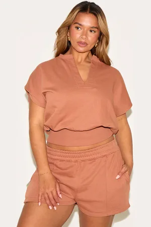 PRETTYLITTLETHING Shape Mocha V Neck Cinched Waist Sleevless Sweatshirt