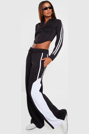 PRETTYLITTLETHING Side Stripe Wide Leg Sweatpants