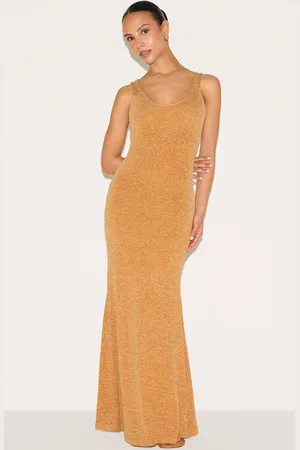 PRETTYLITTLETHING Petite Burnt Fine Knit Maxi Dress