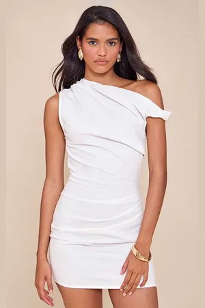 PRETTYLITTLETHING Twist Shoulder Bodycon Dress