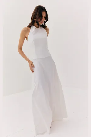 PRETTYLITTLETHING Tailored Halterneck Maxi Dress