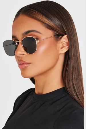PRETTYLITTLETHING On Gold Circular Sunglasses