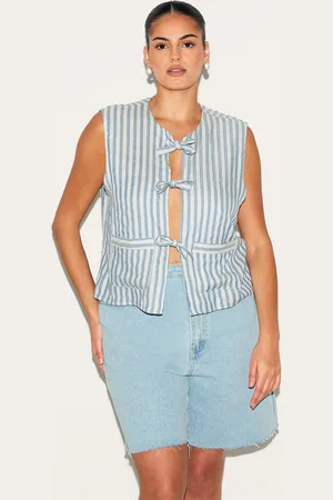 PRETTYLITTLETHING Plus Stripe Tie Front Waistcoat