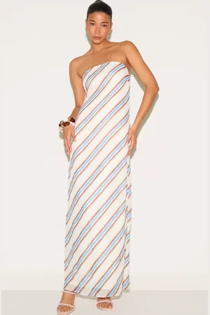PRETTYLITTLETHING Stripe Bandeau Maxi Dress