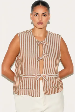 PRETTYLITTLETHING Plus Stone Stripe Tie Front Waistcoat