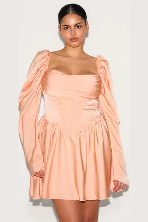 PRETTYLITTLETHING Plus Blush Satin Corset Detail Puffball Shift Dress