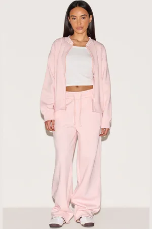 PRETTYLITTLETHING Petite Baby Pocket Detail Wide Leg Joggers