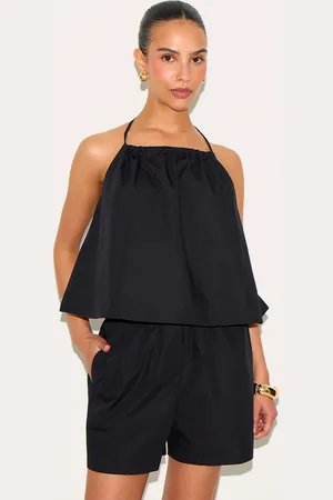 PRETTYLITTLETHING Petite Poplin Floaty Shorts