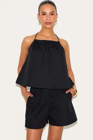 PRETTYLITTLETHING Petite Poplin Low Back Halterneck Top
