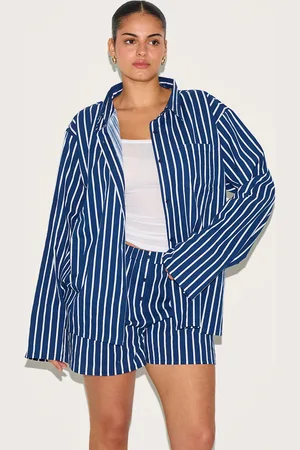PRETTYLITTLETHING Plus Navy Striped Oversized Long Sleeve Shirt