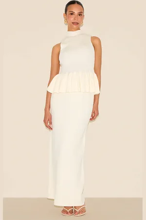 PRETTYLITTLETHING Petite Cream Knitted Low Rise Maxi Skirt