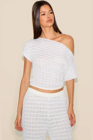 PRETTYLITTLETHING Textured Knit Off The Shoulder Top