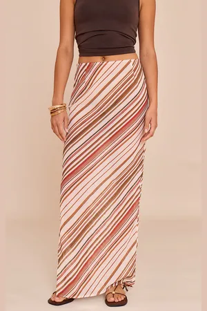 PRETTYLITTLETHING Petite Tan Striped Chiffon Maxi Skirt