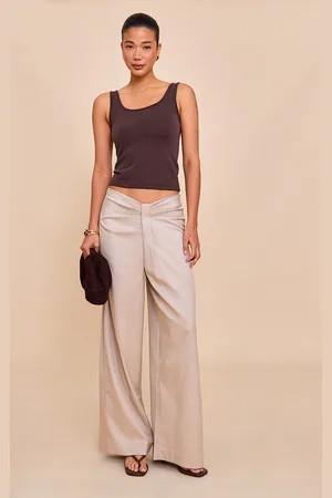 PRETTYLITTLETHING Tailored Drape Detail Dip Waist Trousers