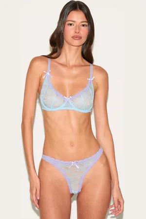 PRETTYLITTLETHING Contrast Lace Underwired Lingerie Set