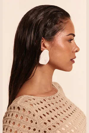 PRETTYLITTLETHING Cream Oversize Wave Abstract Statement Earrings