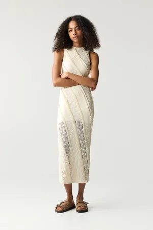 Pull&Bear Lace-Trimmed Midi Dress