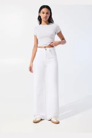 Pull&Bear High-Waist Wide-Leg Jeans