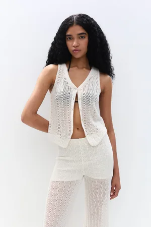 Pull&Bear Crochet Buttoned Vest