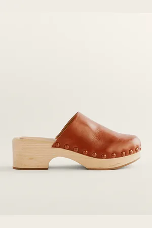 Reformation Rayna Closed Toe Clog