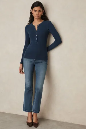 GOOD AMERICAN Cropped Bootcut Jeans, 24