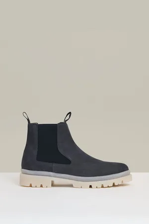 Reiss Suede Contrast Sole Chelsea Boots, E41