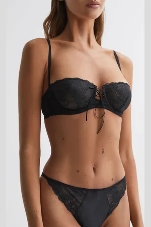 Calvin Klein Lace Thong, , Size: L