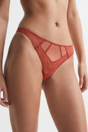 Calvin Klein Lace Thong, Cinnabar, Size: M