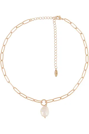 Ettika Pearl Pendant Necklace in .